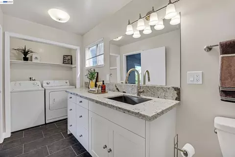 Other - 23070 Glenn Ellen, Hayward, CA 94541 photo 3 of 10