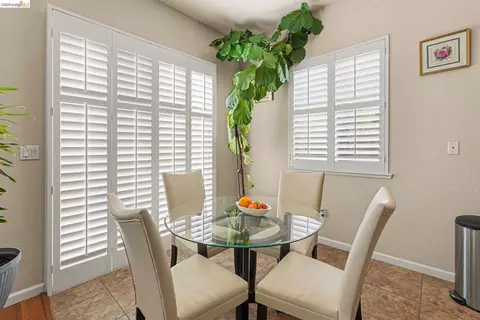 Dining - 161 Monet Dr, Oakley, CA 94561 photo 3 of 3