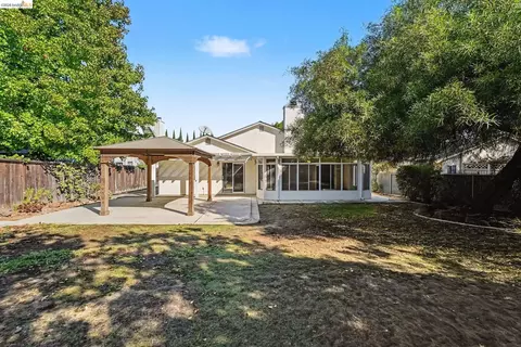 Exterior - 4150 Sequoia Dr, Oakley, CA 94561 photo 10 of 10