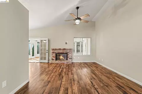 Living - 4150 Sequoia Dr, Oakley, CA 94561 photo 4 of 4