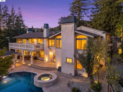 13 Kemp Ct, Alamo, CA 94507