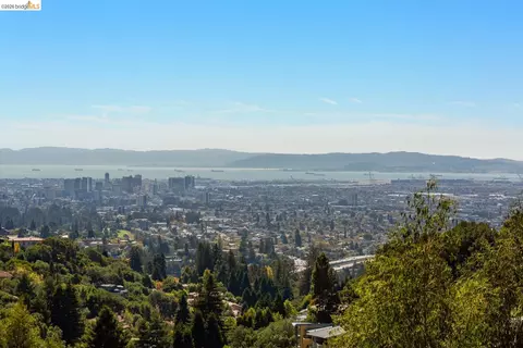 590 Gravatt Dr, Berkeley, CA 94705