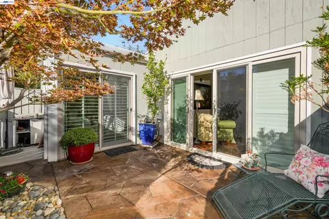 Exterior - 5134 Willowview Ct, Pleasanton, CA 94588 photo 11 of 13