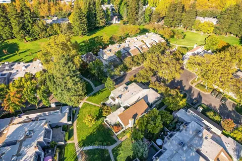 View/Area - 5134 Willowview Ct, Pleasanton, CA 94588 photo 5 of 7