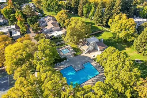 View/Area - 5134 Willowview Ct, Pleasanton, CA 94588 photo 4 of 7