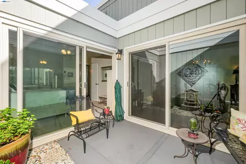 Exterior - 5134 Willowview Ct, Pleasanton, CA 94588 photo 8 of 13