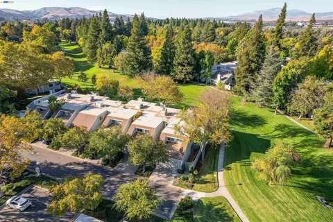 View/Area - 5134 Willowview Ct, Pleasanton, CA 94588 photo 1 of 7