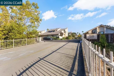 Other - 953 Bridgecrossing Way, Concord, CA 94518 photo 6 of 8