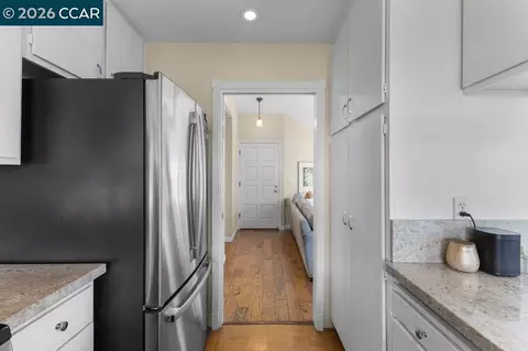 Entry Way - 953 Bridgecrossing Way, Concord, CA 94518 photo 1 of 2