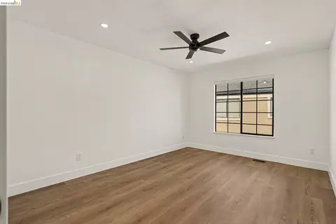 Bedroom - 1820 Surfside Ct, Discovery Bay, CA 94505 photo 4 of 6