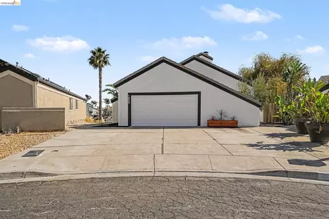 Exterior - 1820 Surfside Ct, Discovery Bay, CA 94505 photo 3 of 6