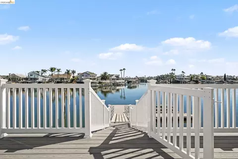 View/Area - 1820 Surfside Ct, Discovery Bay, CA 94505 photo 2 of 7