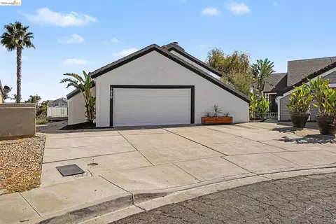 1820 Surfside Ct, Discovery Bay, CA 94505