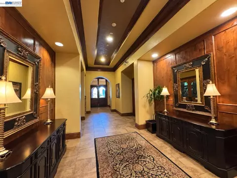 Entry Way - 3679 Rimini Ln, Dublin, CA 94568 photo 9 of 9