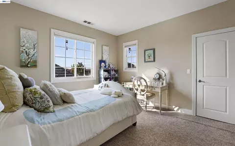 Bedroom - 3679 Rimini Ln, Dublin, CA 94568 photo 4 of 7