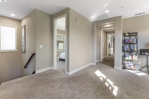 Entry Way - 3679 Rimini Ln, Dublin, CA 94568 photo 6 of 9