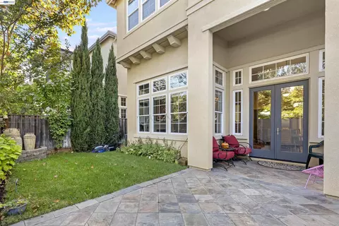 Exterior - 3679 Rimini Ln, Dublin, CA 94568 photo 6 of 11