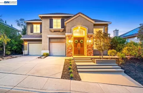 55 Foster Dr, San Ramon, CA 94583