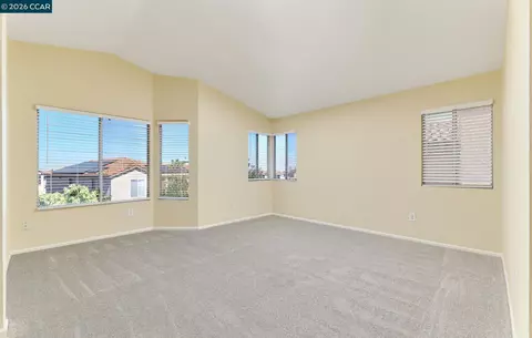 Bedroom - 1054 Saint Raphael Dr, Bay Point, CA 94565 photo 1 of 4