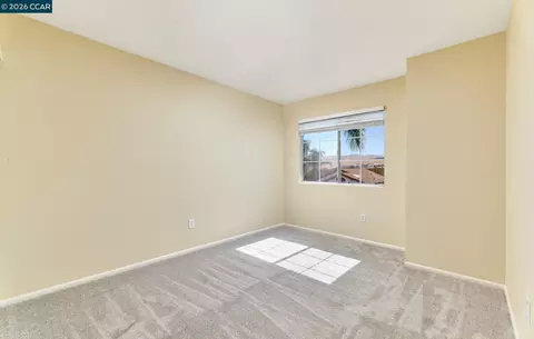 Bedroom - 1054 Saint Raphael Dr, Bay Point, CA 94565 photo 2 of 4
