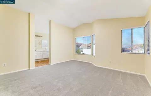 Bedroom - 1054 Saint Raphael Dr, Bay Point, CA 94565 photo 4 of 4