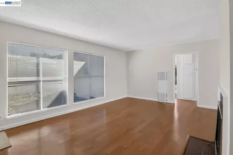 Living - 1206 Purdue St, San Leandro, CA 94579 photo 3 of 7