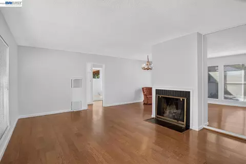 Living - 1206 Purdue St, San Leandro, CA 94579 photo 1 of 7