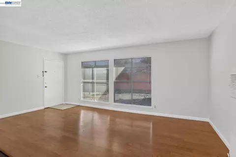 Living - 1206 Purdue St, San Leandro, CA 94579 photo 5 of 7