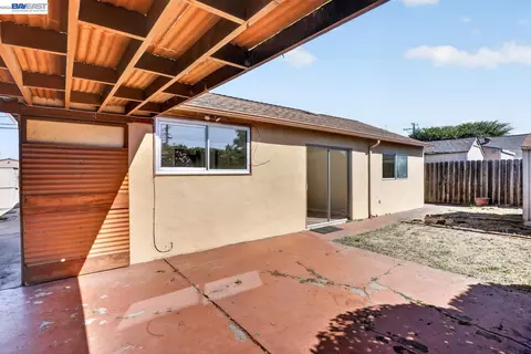 Exterior - 1206 Purdue St, San Leandro, CA 94579 photo 3 of 7