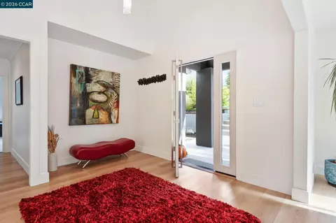 Entry Way - 3168 Diablo View Rd, Lafayette, CA 94549 photo 1 of 2
