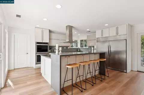 Kitchen - 3168 Diablo View Rd, Lafayette, CA 94549 photo 1 of 4