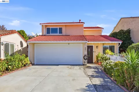 330 Ryegate Ct, San Jose, CA 95133