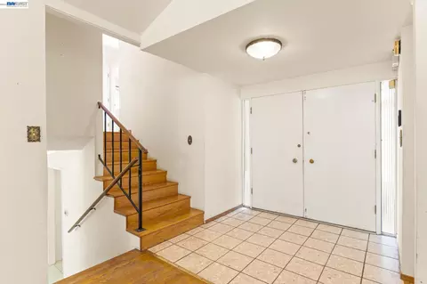 Entry Way - 1350 Murchison Dr, Millbrae, CA 94030 photo 1 of 1