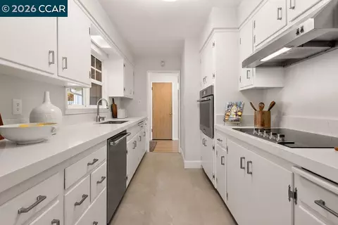 Kitchen - 9 Dickenson Dr, Moraga, CA 94556 photo 4 of 4