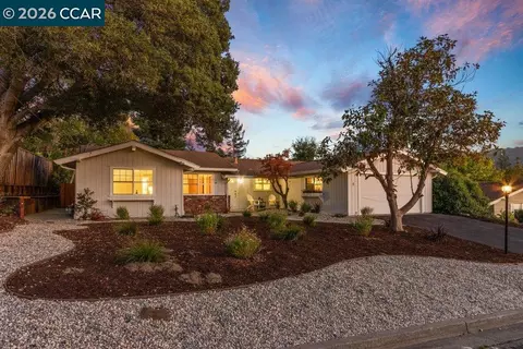 Exterior - 9 Dickenson Dr, Moraga, CA 94556 photo 4 of 29
