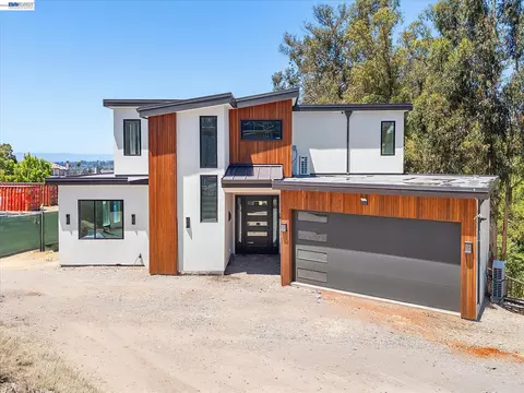 Exterior - 4980 Jensen Rd, Castro Valley, CA 94552 photo 2 of 13