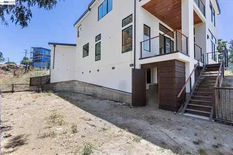 Exterior - 4980 Jensen Rd, Castro Valley, CA 94552 photo 12 of 13