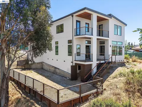 Exterior - 4980 Jensen Rd, Castro Valley, CA 94552 photo 10 of 13