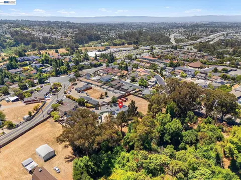 View/Area - 4980 Jensen Rd, Castro Valley, CA 94552 photo 6 of 9
