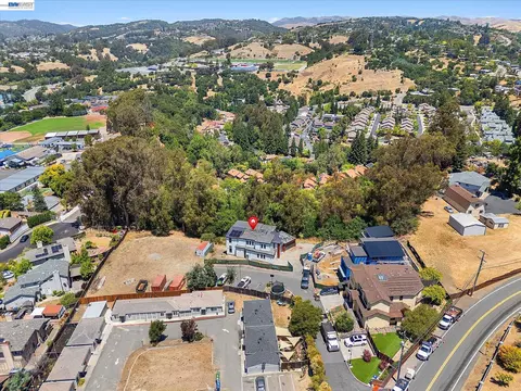 View/Area - 4980 Jensen Rd, Castro Valley, CA 94552 photo 3 of 9