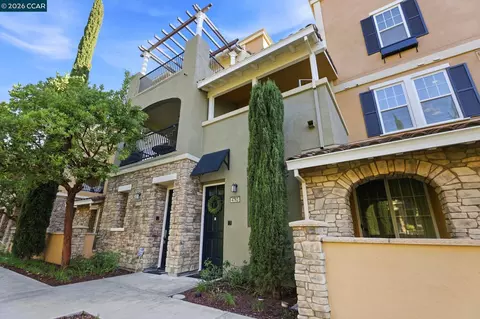 Exterior - 4763 Perugia St, Dublin, CA 94568 photo 4 of 11
