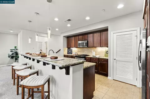 Kitchen - 4763 Perugia St, Dublin, CA 94568 photo 4 of 4