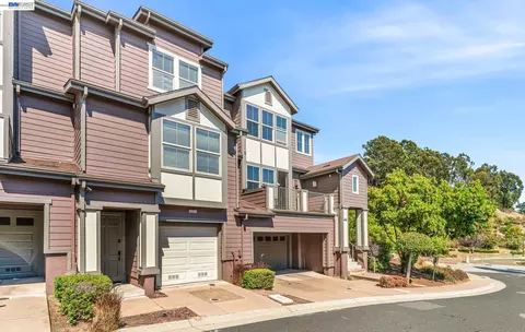 Exterior - 6003 Old Quarry Loop, Oakland, CA 94605 photo 2 of 8
