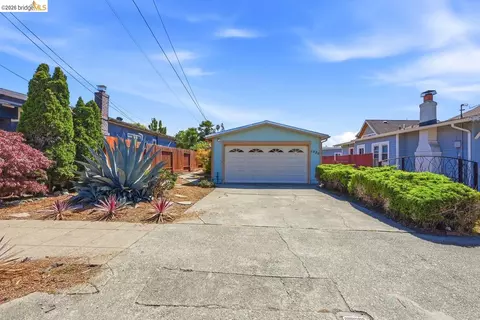 1530 Stuart St, Berkeley, CA 94703
