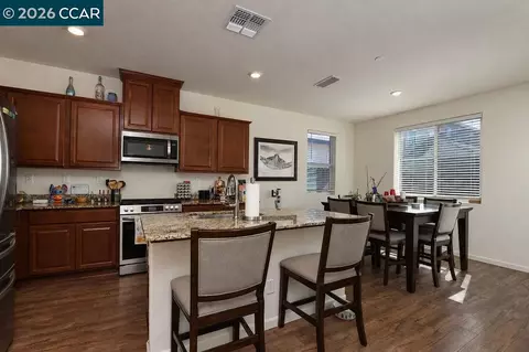 630 Flagstone, Stockton, CA 95206