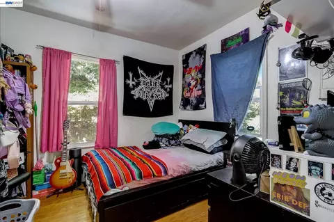Bedroom - 615 Sheridan St, Vallejo, CA 94590 photo 3 of 11