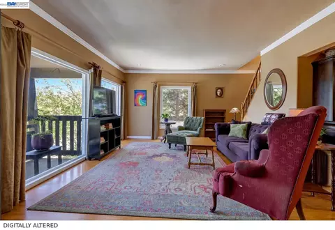 Living - 615 Sheridan St, Vallejo, CA 94590 photo 1 of 10