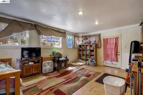 Other - 615 Sheridan St, Vallejo, CA 94590 photo 5 of 13