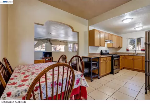 Kitchen - 615 Sheridan St, Vallejo, CA 94590 photo 1 of 8
