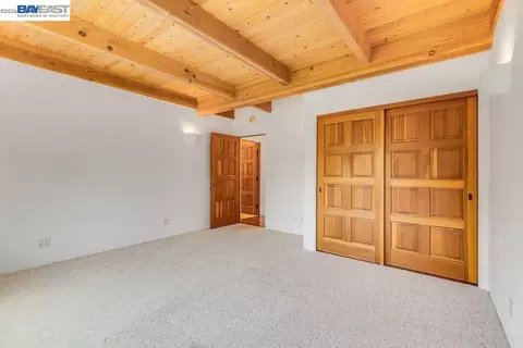 Bedroom - 1302 Westview Dr, Berkeley, CA 94705 photo 10 of 14